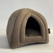 Домик Снегурочка Овчина/Замша, цвет коричневый 40х40х40 см